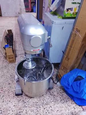 Commercial Planetary Dough Mixer - 30L