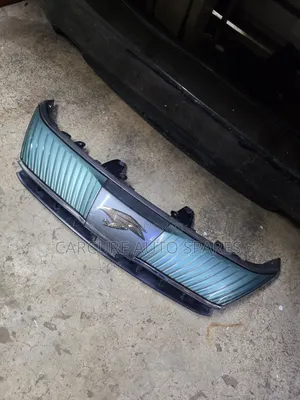 Grill ya Toyota Harrier 2017-2020 yenye Radar Sensor