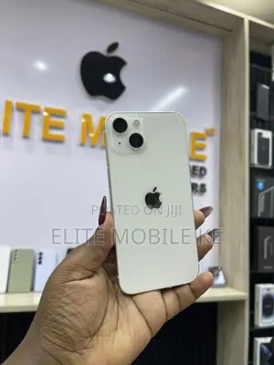 Apple iPhone 13 256GB Nyeupe