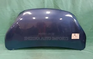 Bonnet ya Nissan Serena C27 (2017)