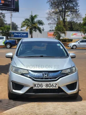 Honda Fit 2014 Kijivu