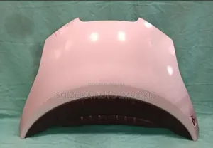 Bonnet ya Nissan Leaf ZE0 (2012)