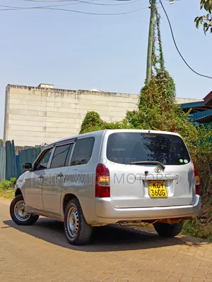 Toyota Probox 2014 Nyeusi