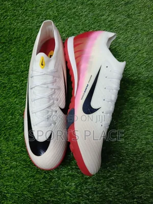 Nike Vapor 10 TF Trainers - UK 11, 11.5, 12.5