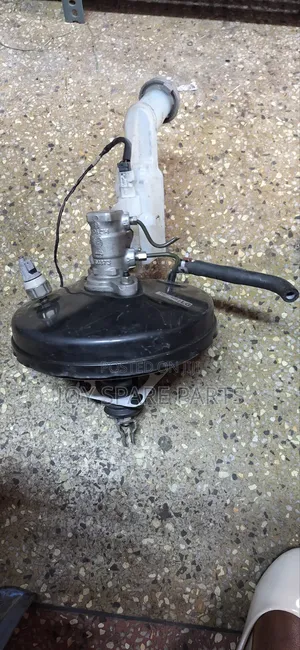 Suzuki Swift Brake Booster na Master Cylinder