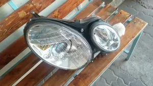 Mercedes-Benz W211 Headlights (Used)