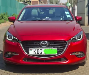 2017 Mazda Axela Red