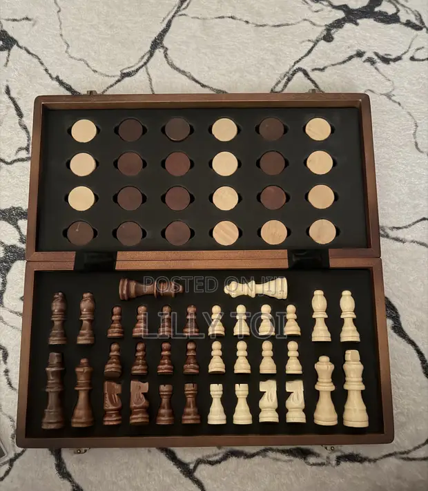 Seti ya Mbao ya Chess & Checkers 3-in-1 - 1