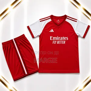 Arsenal Jersey ya Watoto Nyumbani 26/27