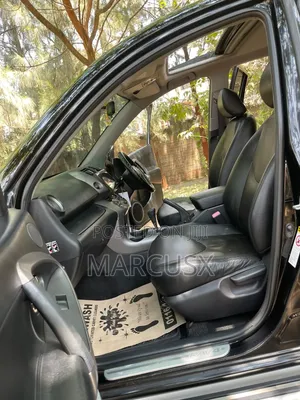 Toyota RAV4 2009 XTR Nyeusi