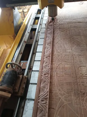 Milango Imara ya Mbao ya Mahogany - Huduma za Kuchonga kwa CNC 3D