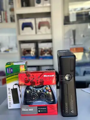 Xbox 360 Slim Chipped with 17 Games