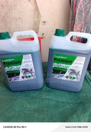 5 Litre Coolant - Regulates Engine Temp, Protects Against Rust & Corrosion