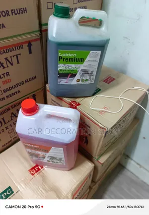 5L Jerrycan Engine Antifreeze Cooling Fluid (Red/Green)