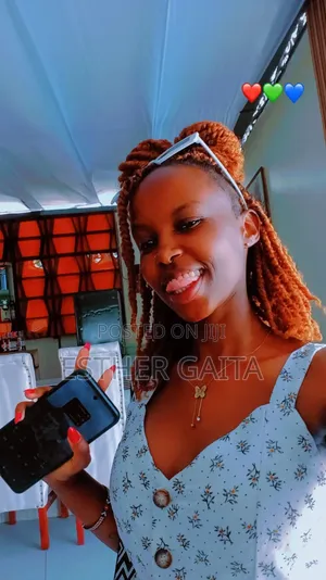 Mtafuta Kazi - Ukarimu