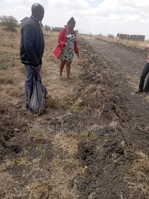 Vipande vya Ardhi vya Bei Nafuu Vinauzwa Kitengela