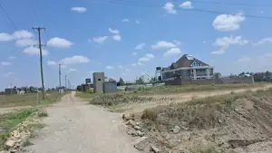 Vipande Bora vya Ardhi Vinauzwa Joska, Kinanie