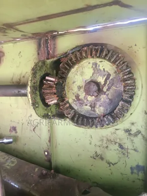 Claas 65 Baler ya Majani
