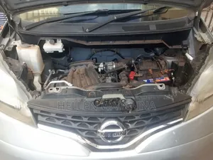 Nissan NV200 2014 Nyeusi