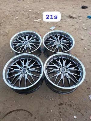 Magurudumu 21-inch Toyota Harrier, Vellfire, Mazda CX-5, RAV4 Adventure