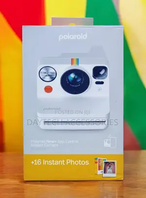 Polaroid Now+ Generation 3 Instant Camera Starter Set - Nyeupe
