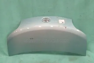 Bonnet ya Toyota Porte (NP10) 2009
