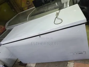 Ramtons 500L Deep Freezer ya Kifua - Nyeupe