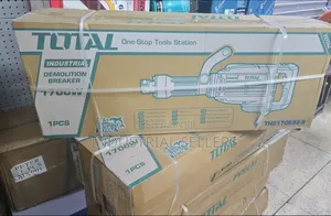 Total 1700W Demolition Hammer (16kg)