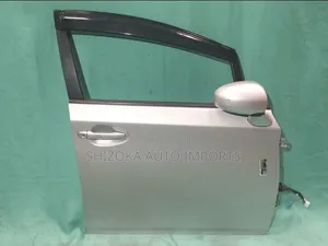 Toyota Wish Mlango wa Mbele Kulia