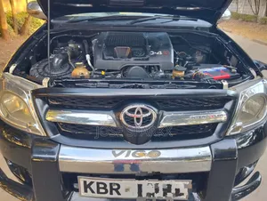 Toyota Hilux 2.5 Cab Pickup 2005 Black