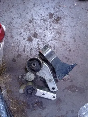 Mitsubishi Minica Engine Mounts (EK Wagon 2010)