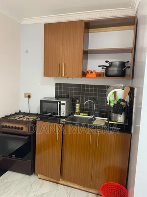 Studio ya Kufupi Utawala