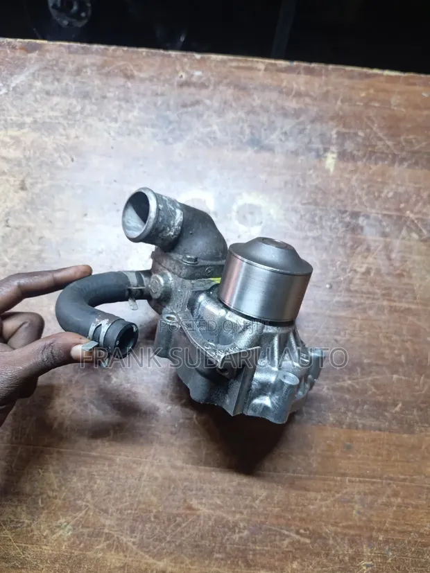 Subaru EJ20/EJ25 Water Pump - 1