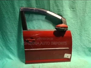 Mkono wa Mbele wa Kulia wa Mlango wa Volkswagen Golf Touran (2011)