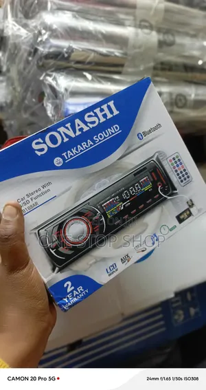 Sonashi Wireless Bluetooth Car FM Tuner yenye LCD Display