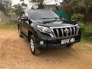 Toyota Land Cruiser Prado 2.7 i 2011 Nyeusi