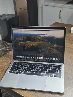Apple MacBook Pro 13" (2019) - Core i5, 8GB RAM, 256GB SSD