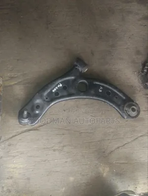 Toyota Passo Control Arm (Iliyo tumika)
