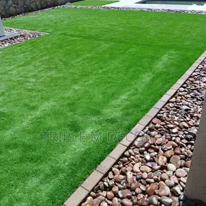 Artificial Turf Carpet - Kidumu & Rahisi Kutunza