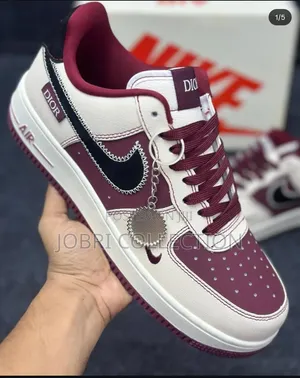Nike Air Force 1 Dior Sneakers