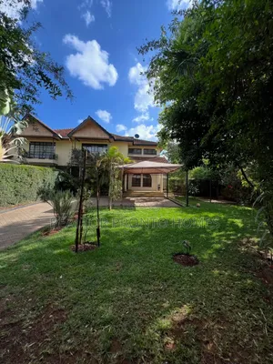 Townhouse/Terrace ya Vyumba 4 Lavington, Muthangari Inauzwa