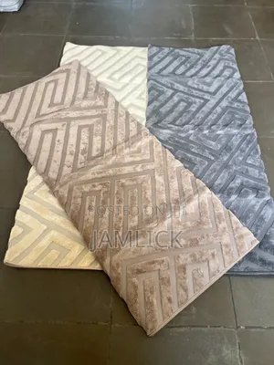 American Carpet 7x10 ft