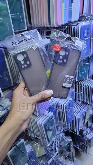Kifaa cha Smoky Matte Semi-Transparent kwa Xiaomi Redmi 10C
