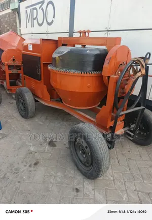 Esquire 500L Mixer ya Saruji ya Kihindi