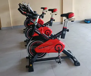 SH 100 Spin Bike - Flywheel 15kg, Uwezo 120kg