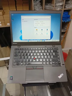 Laptopi ya Lenovo ThinkPad X1 Carbon - Intel Core i7, 8GB RAM, 256GB SSD