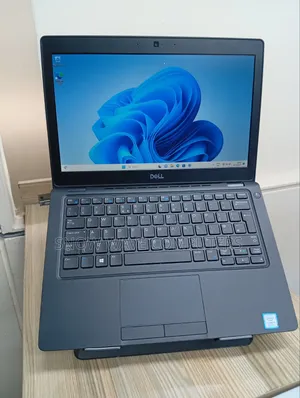 Laptop Dell Latitude 5290 - Core i5, 8GB RAM, 256GB SSD