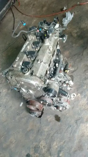 Injini Kamili ya Mazda Premacy LF