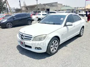 Mercedes-Benz C-Class 2010