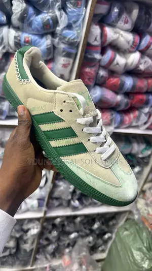 Viatu vya Adidas Samba - Size 36, 39, 41, 42